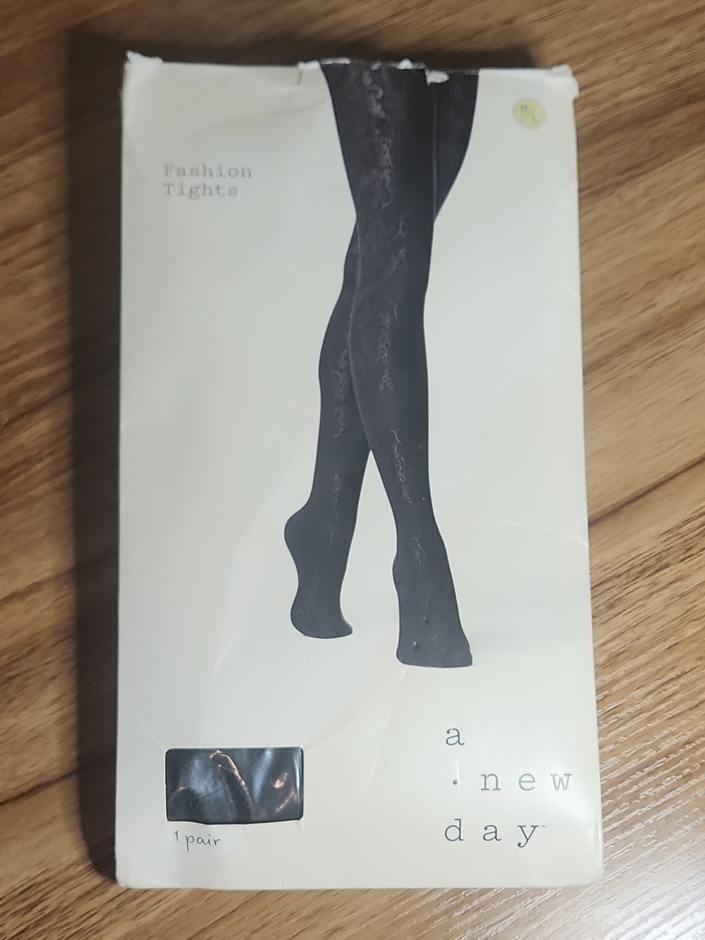 a new day Women's Black Fashion Tights M/L